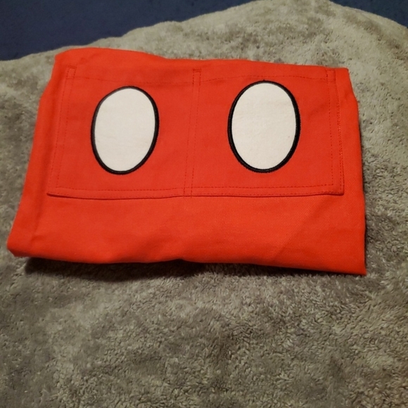 Williams Sonoma Kids Mickey Mouse Apron - Picture 7 of 7